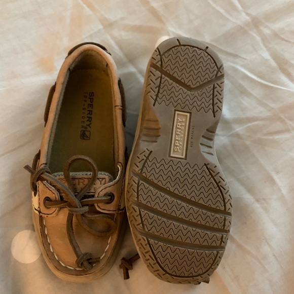 Sperry angelfish girl size 8.5 - Picture 3 of 3